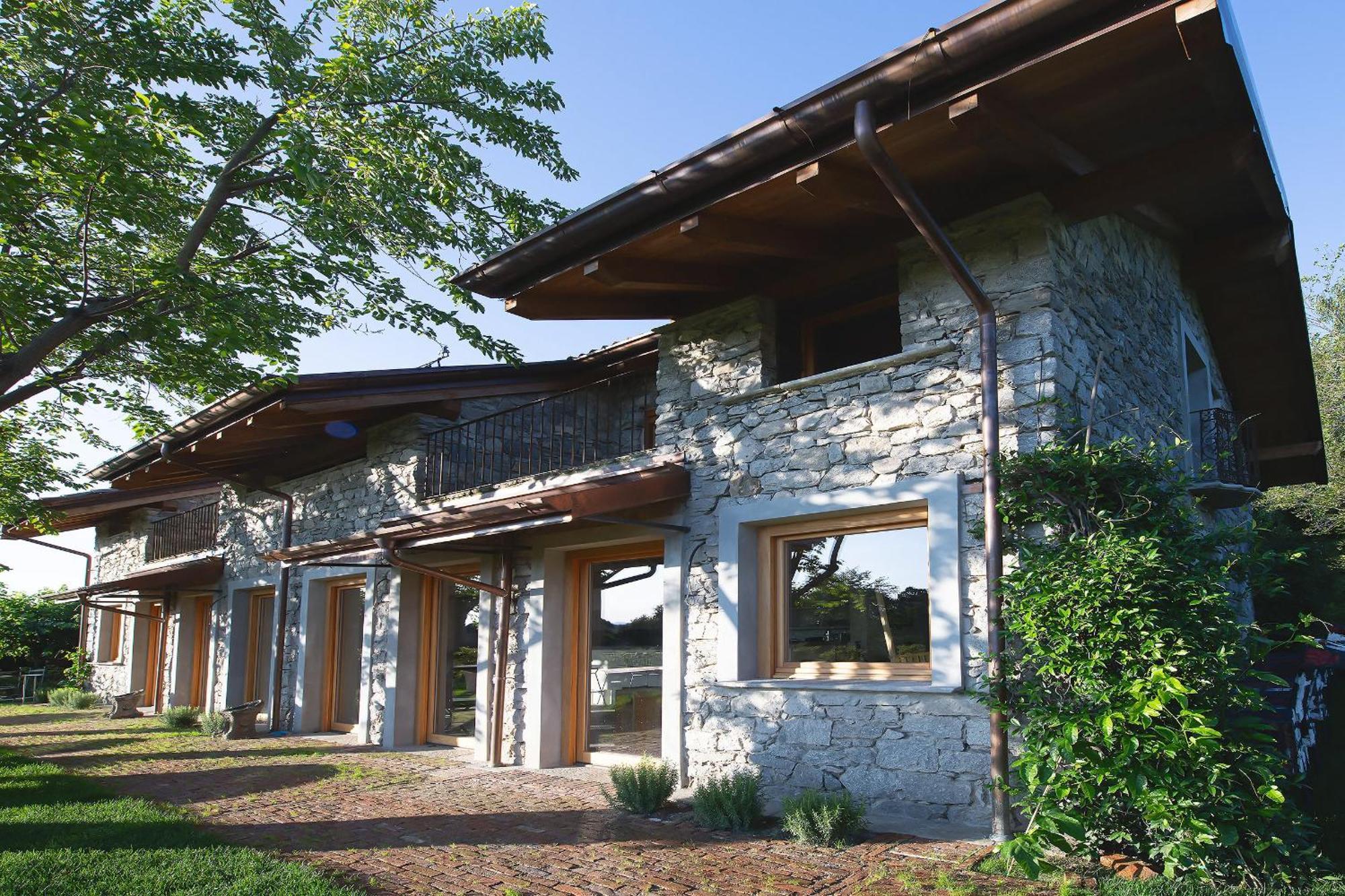 Bed and Breakfast La Cucchetta à Dormelletto Extérieur photo